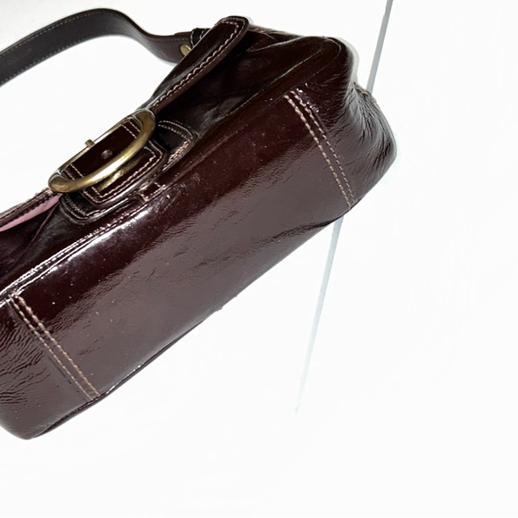 Vintage Coach Paten Leather Purse
Euro Summer - Picture 7 of 10